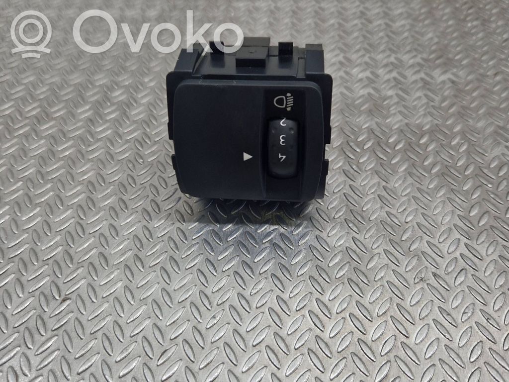 Renault Twingo III Interruptor de control de altura del faro delantero 
