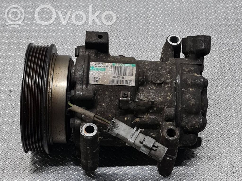 Renault Clio III Air conditioning (A/C) compressor (pump) 
