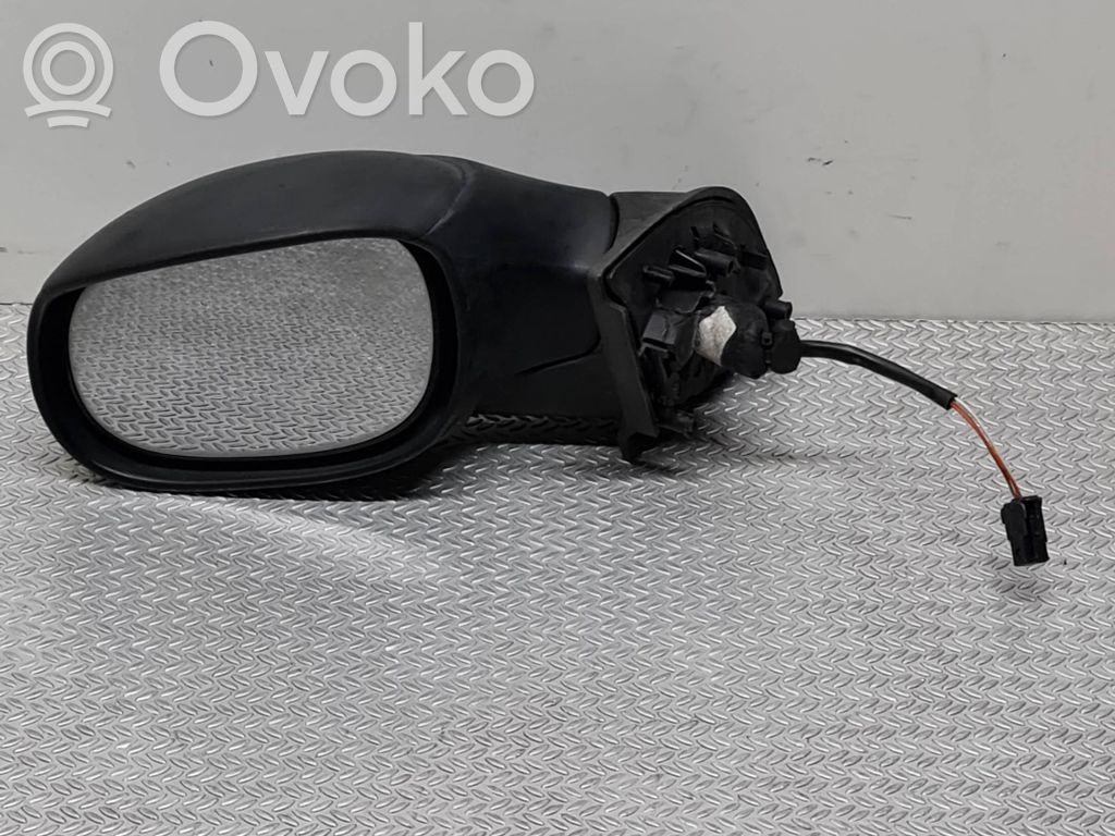Citroen C3 Front door electric wing mirror 