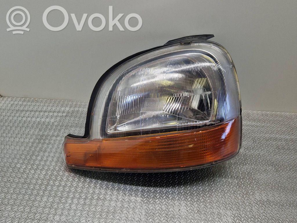 Renault Kangoo I Headlight/headlamp dust cover 