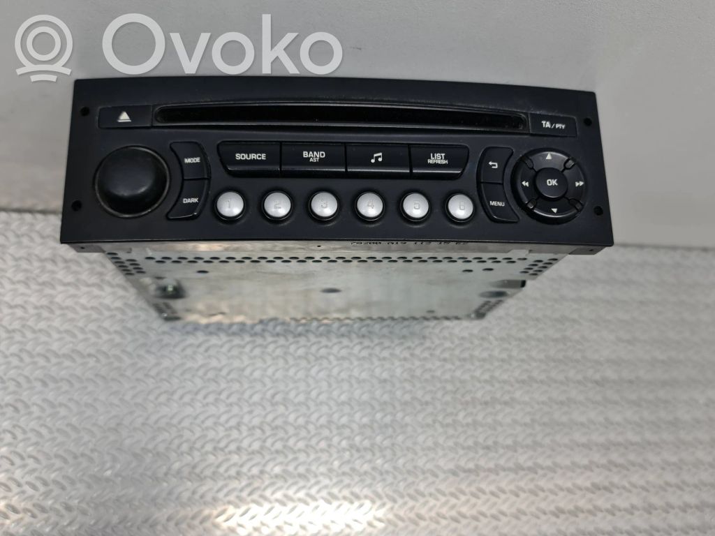 Peugeot Partner Panel / Radioodtwarzacz CD/DVD/GPS 