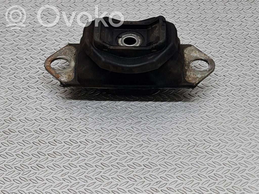 Nissan Qashqai Pārnesumkārbas spilvens 