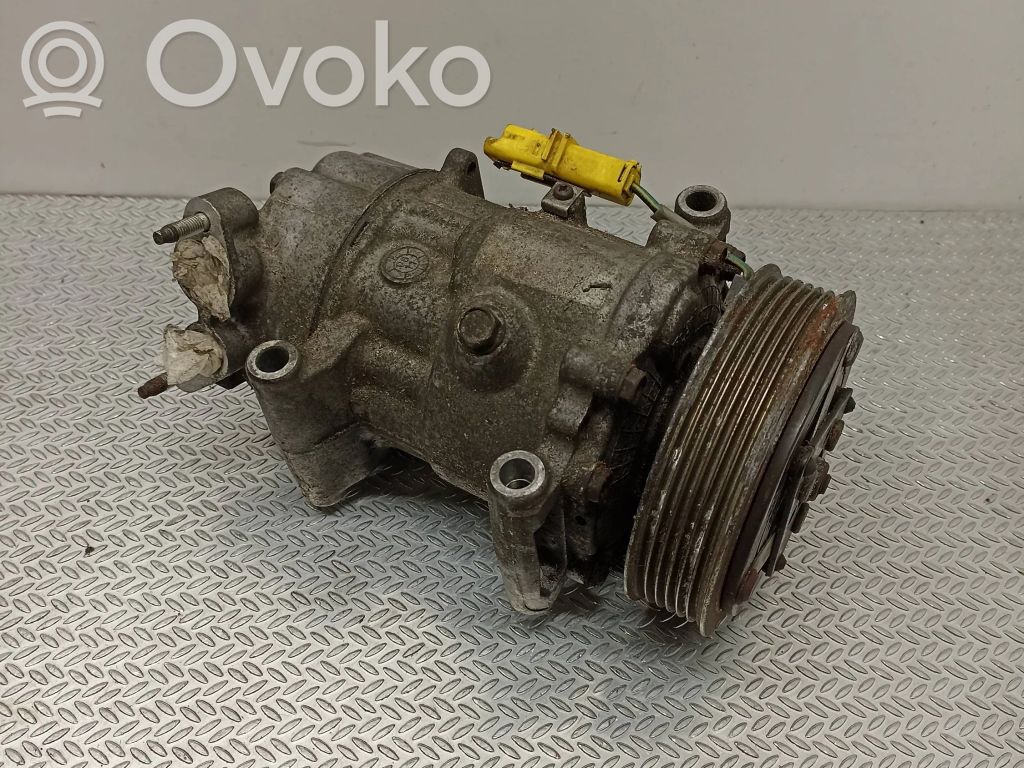 Peugeot 206+ Ilmastointilaitteen kompressorin pumppu (A/C) 