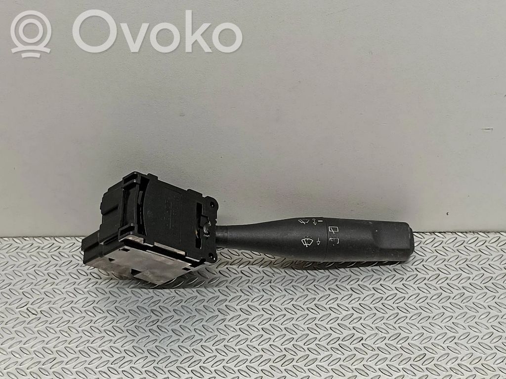 Peugeot 106 Wiper control stalk 