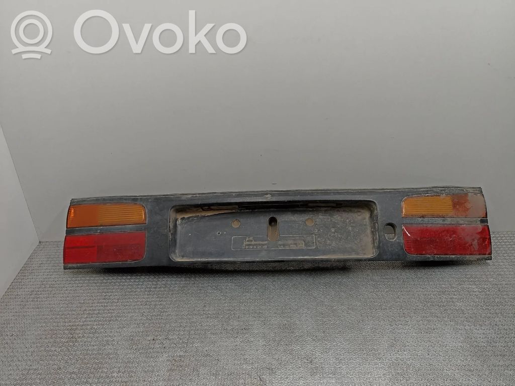 Renault Laguna I Trunk door license plate light bar 