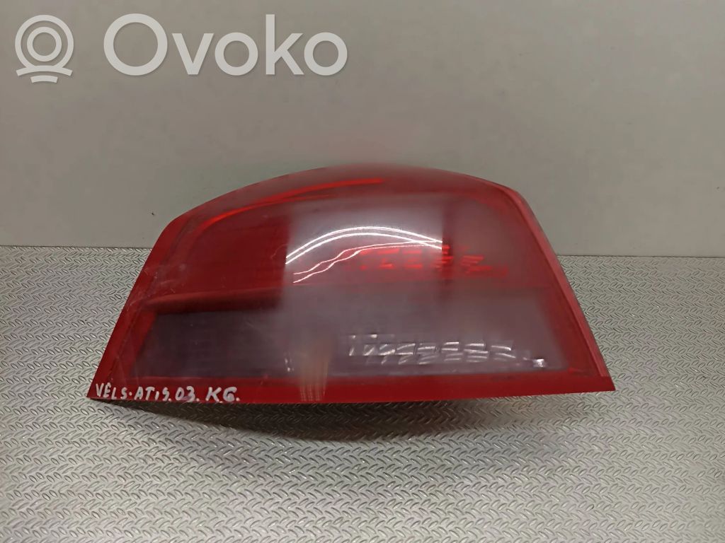 Renault Vel Satis Aizmugurējais lukturis virsbūvē 