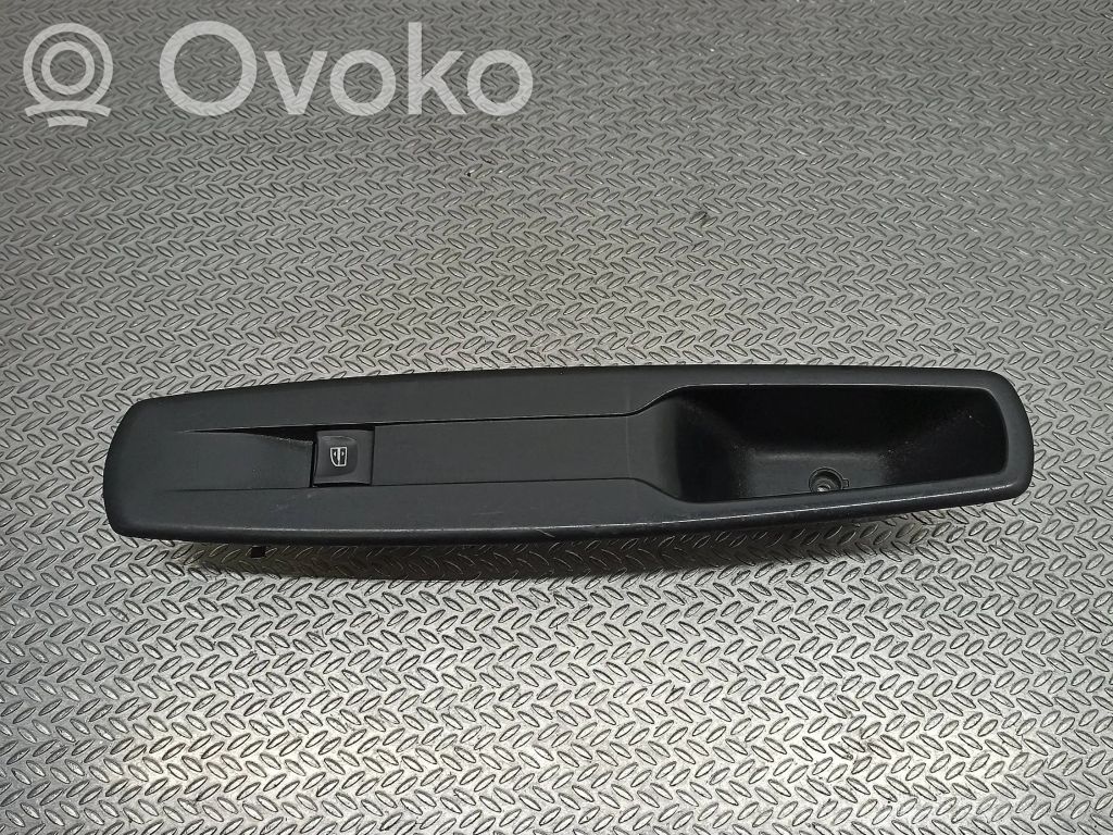 Electric window control switch   E30175,04611A