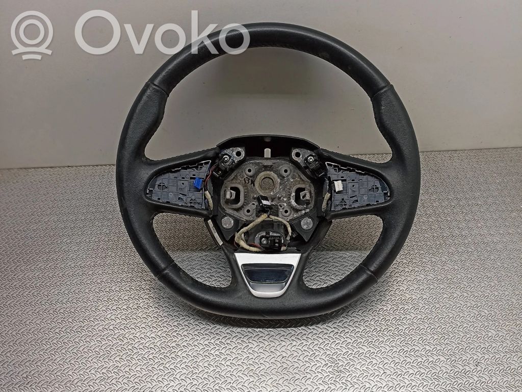 Renault Megane IV Ohjauspyörä 