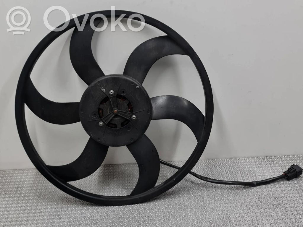 BMW 3 E90 E91 Elektrisks radiatoru ventilators 