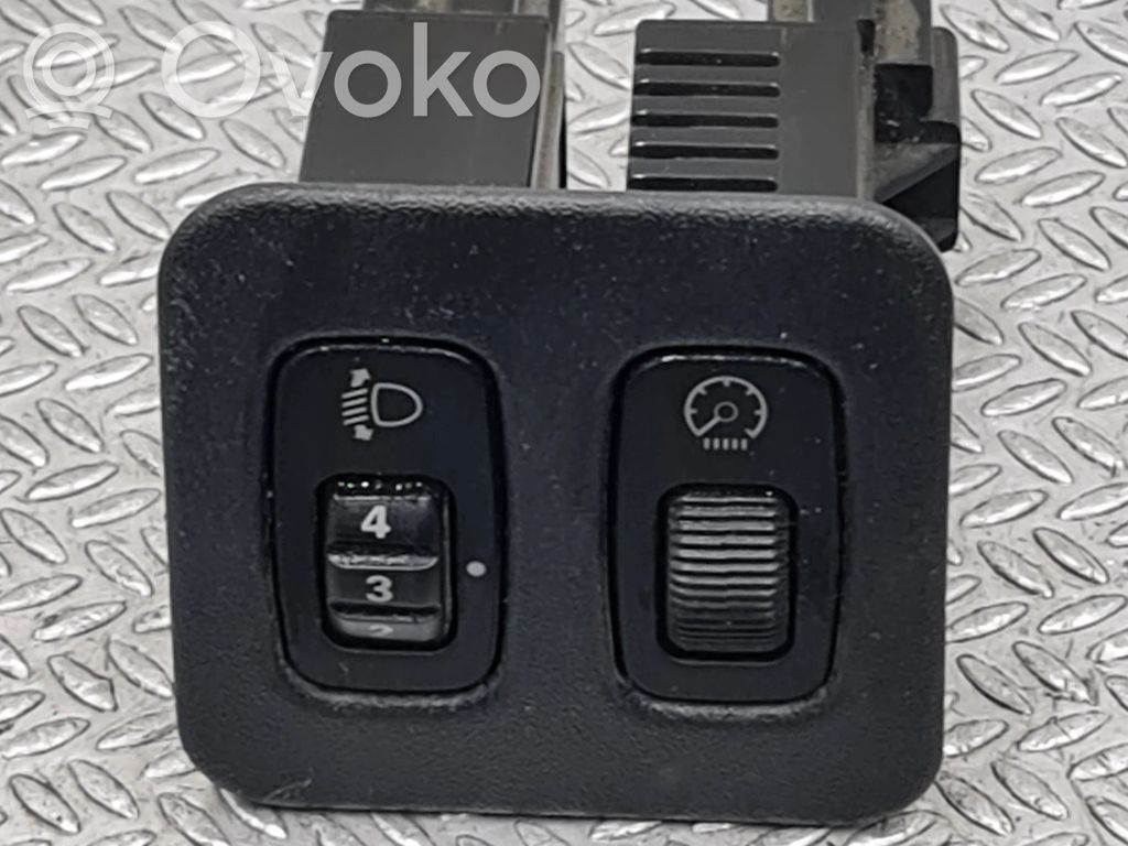 Mitsubishi Pajero Headlight level height control switch 