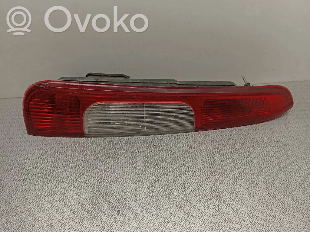 Ford Focus C-MAX Lampă spate în caroserie 