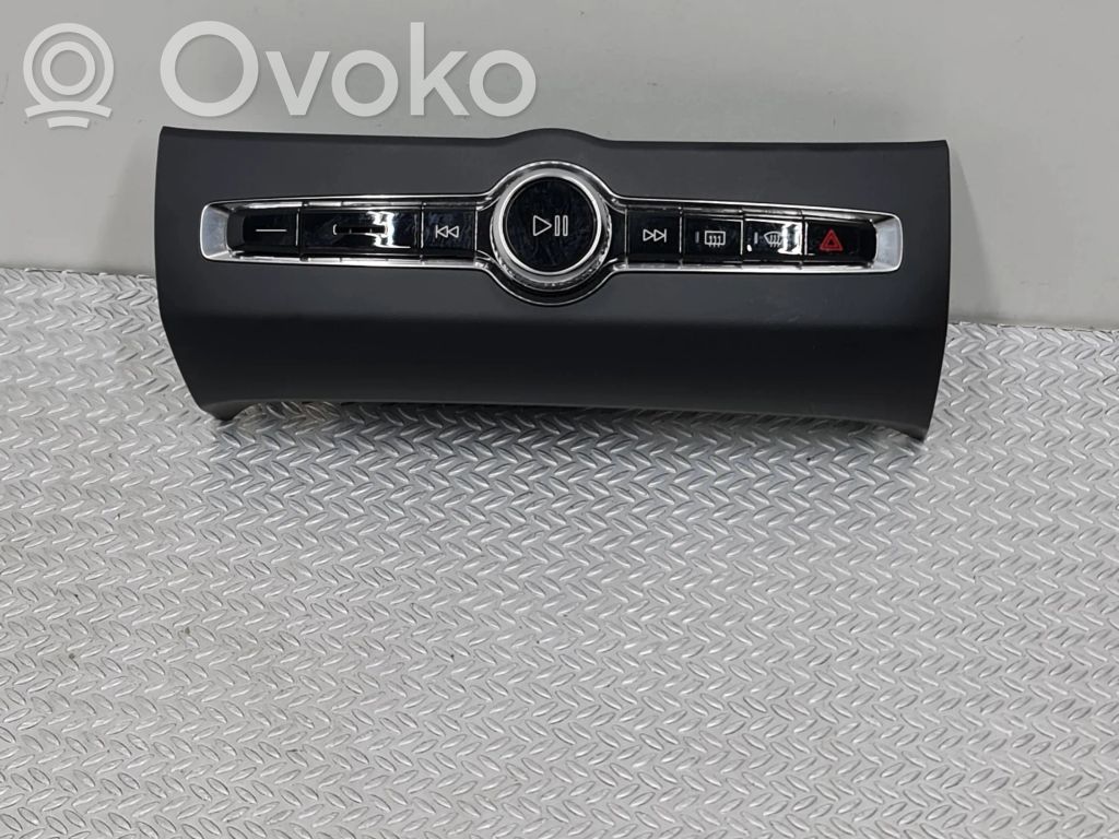 Panel radia   31398846,19W203,T19200063101
