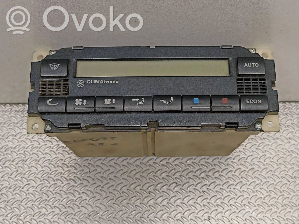 Volkswagen PASSAT B5 Climate control unit 