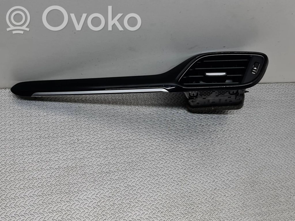 Ford Fiesta Dashboard side air vent grill/cover trim 