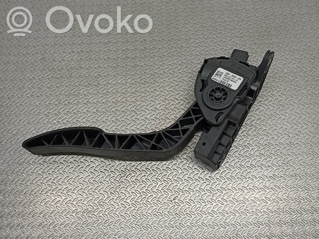 Ford Ka Akceleratoriaus pedalas 