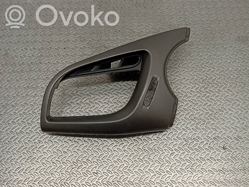 Citroen C3 Kita salono detalė 