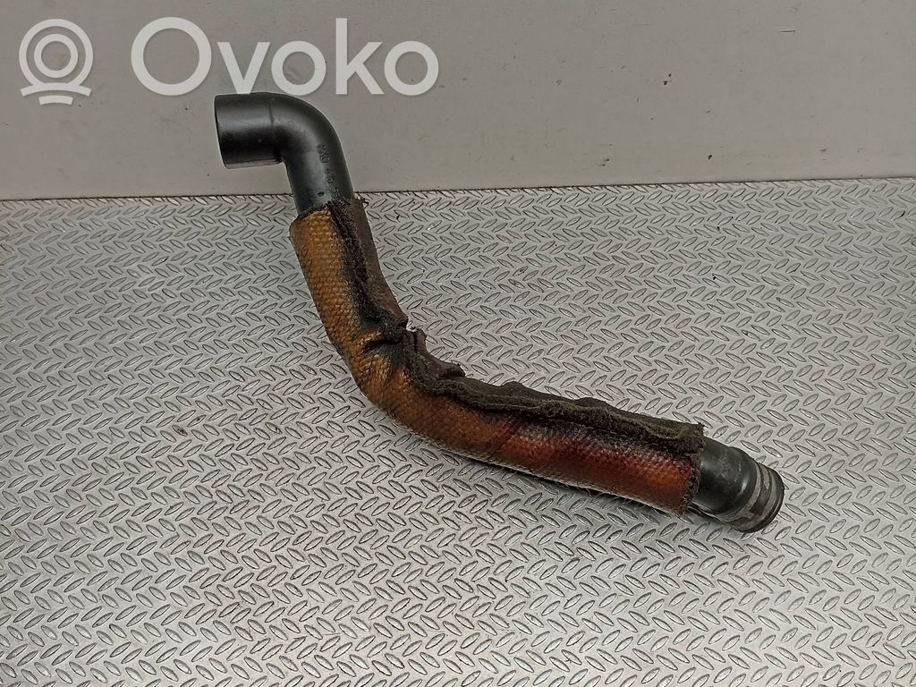 Breather hose/pipe   059103221D