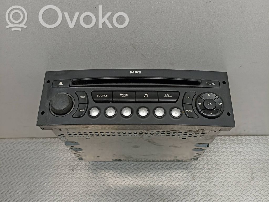 Peugeot 207 Panel / Radioodtwarzacz CD/DVD/GPS 