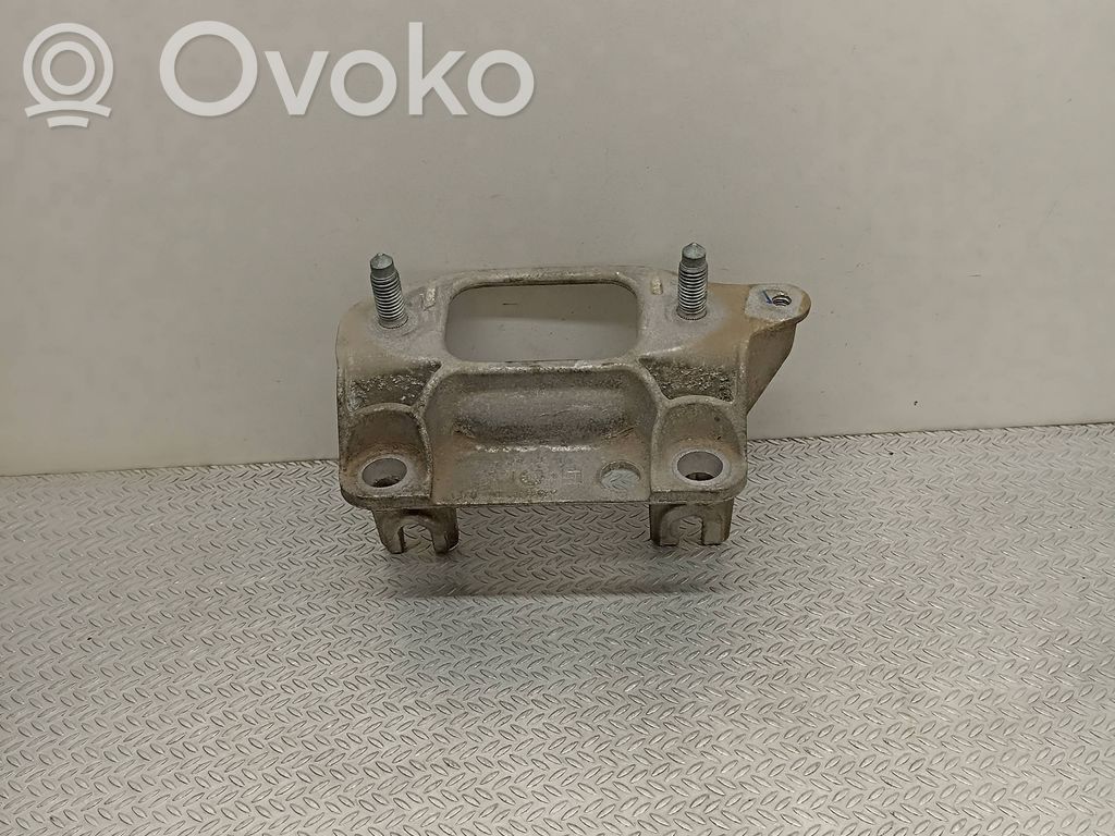 Renault Twingo III Engine mounting bracket 