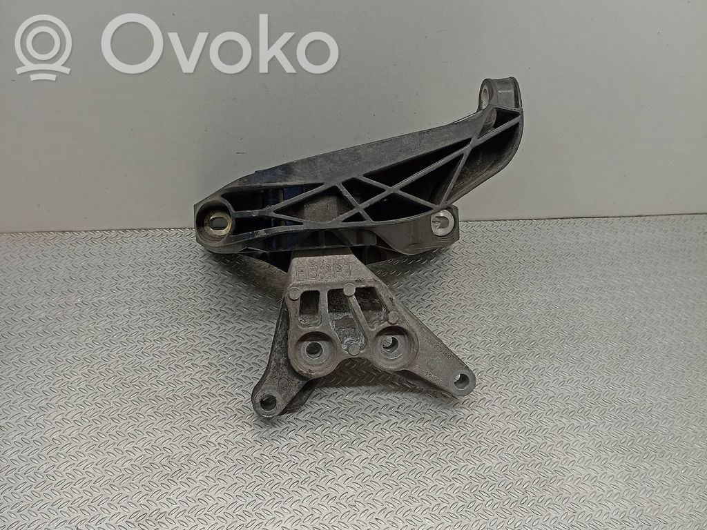 Peugeot 308 Engine mount bracket 