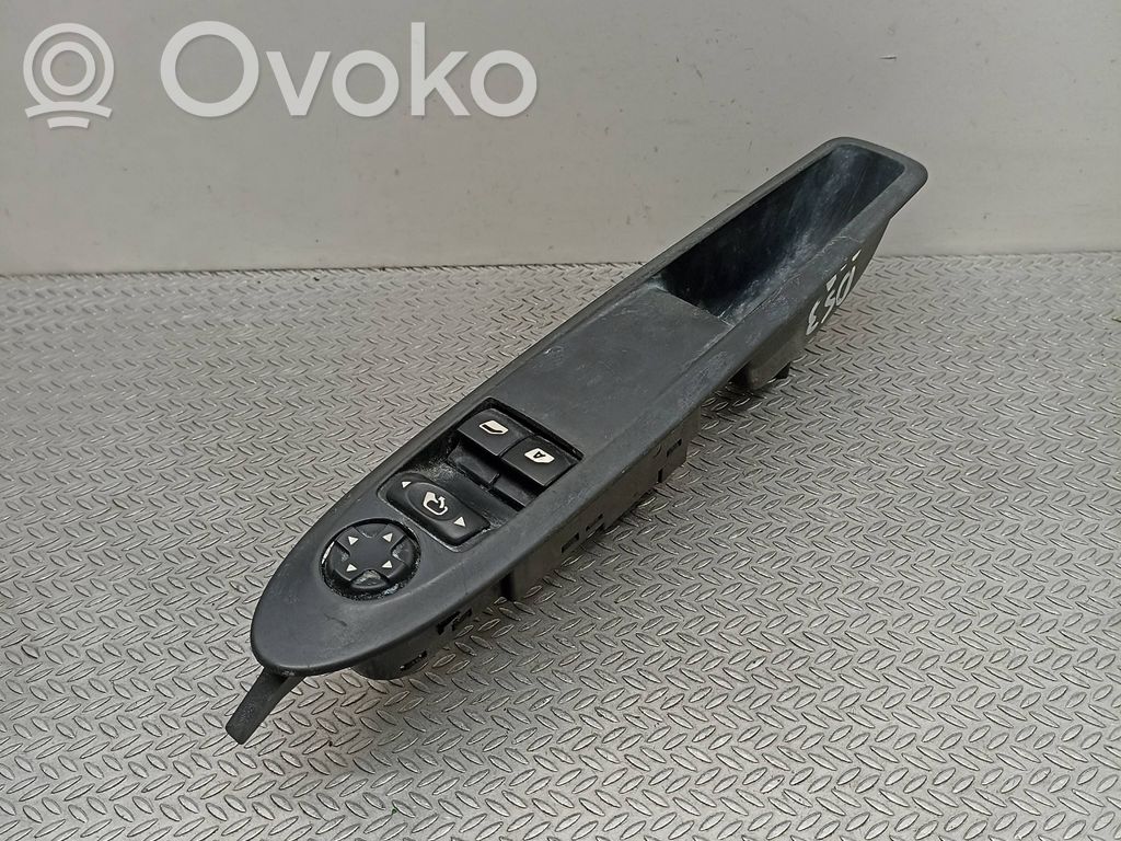 Citroen DS3 Electric window control switch 