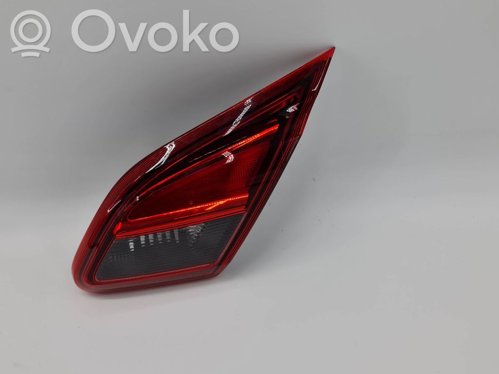 Opel Corsa E Tailgate rear/tail lights 
