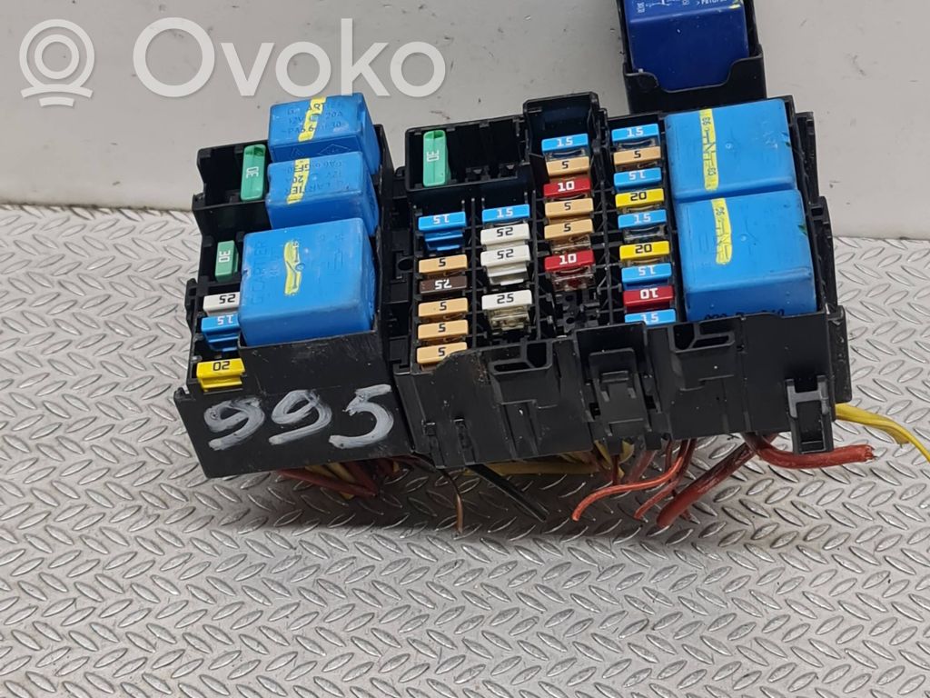 Módulo de fusible   18017641