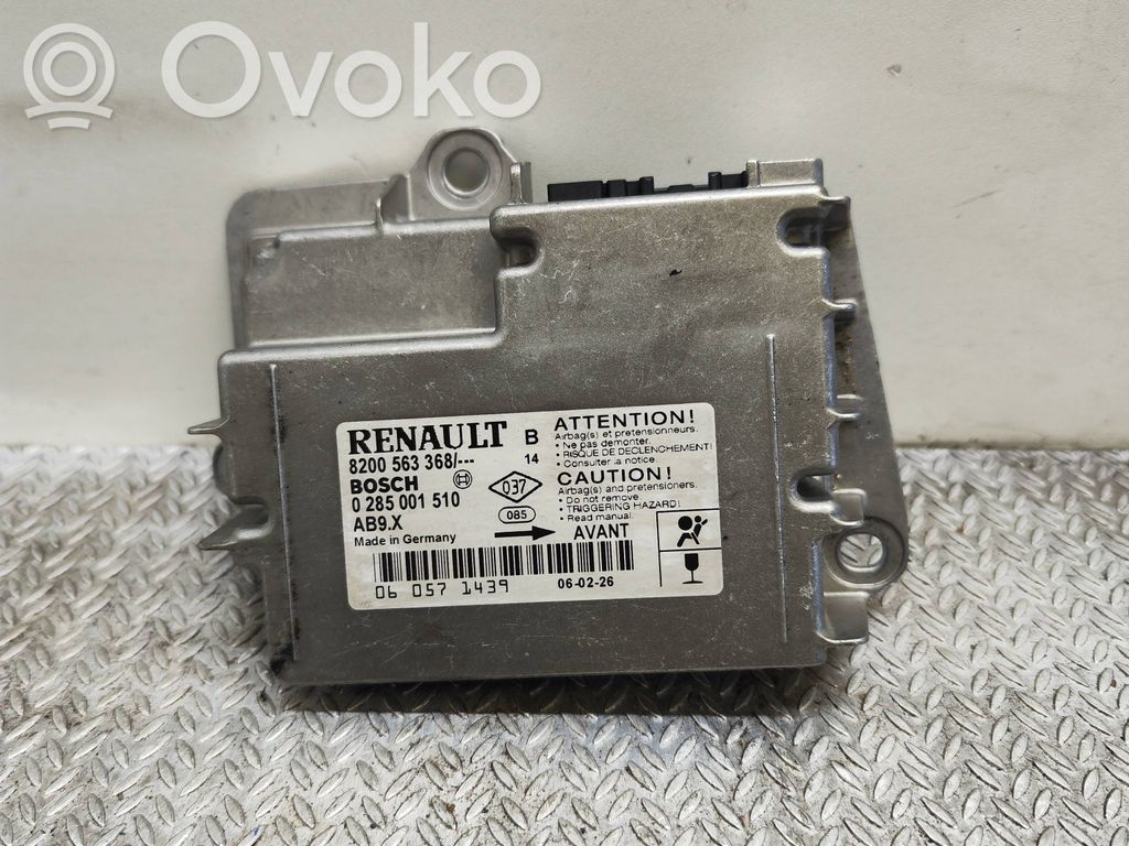 Renault Clio III Airbag control unit/module 