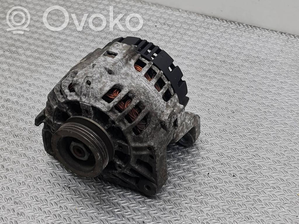 Renault Clio II Generator/alternator 