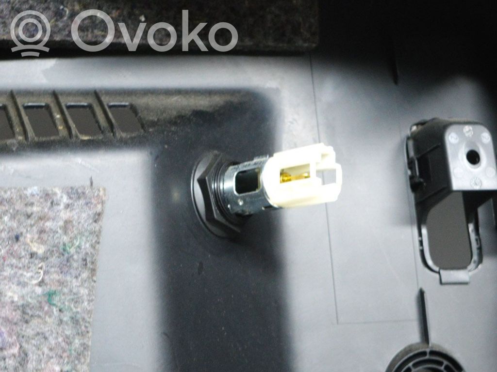 Skoda Yeti (5L) seitliche Verkleidung Kofferraum 
