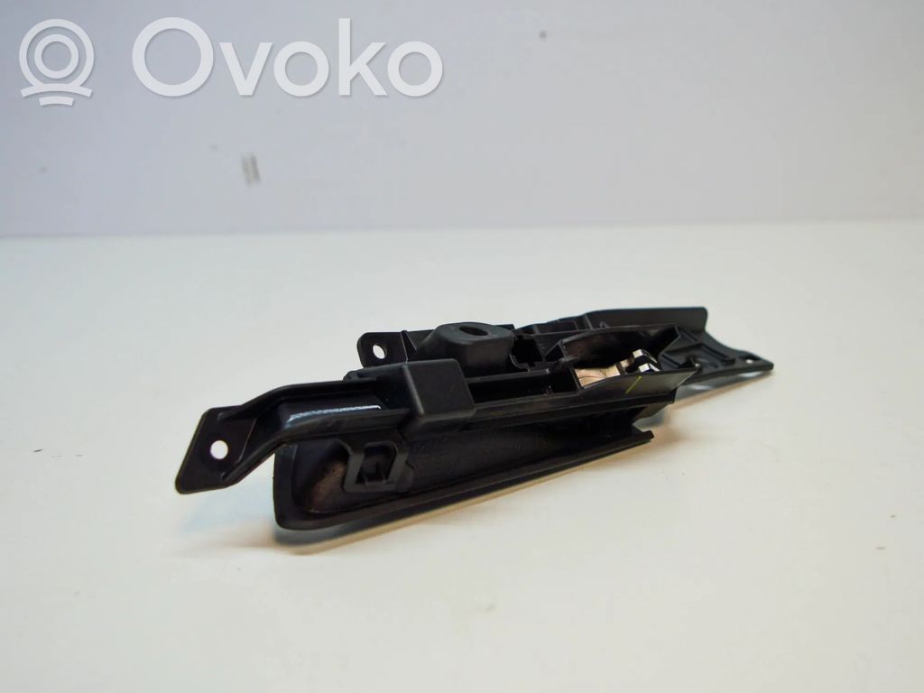 BMW X5 E70 Manecilla interna puerta delantera 
