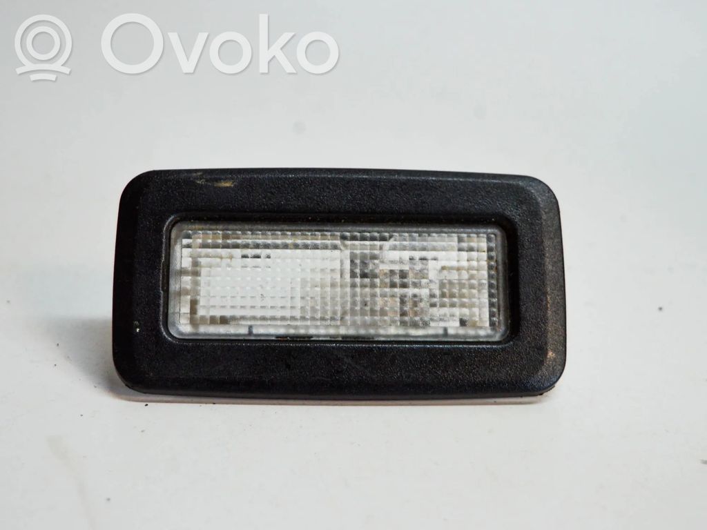 Front seat light   9130833,9130833