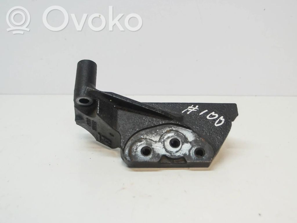 Opel Astra H Engine mounting bracket 