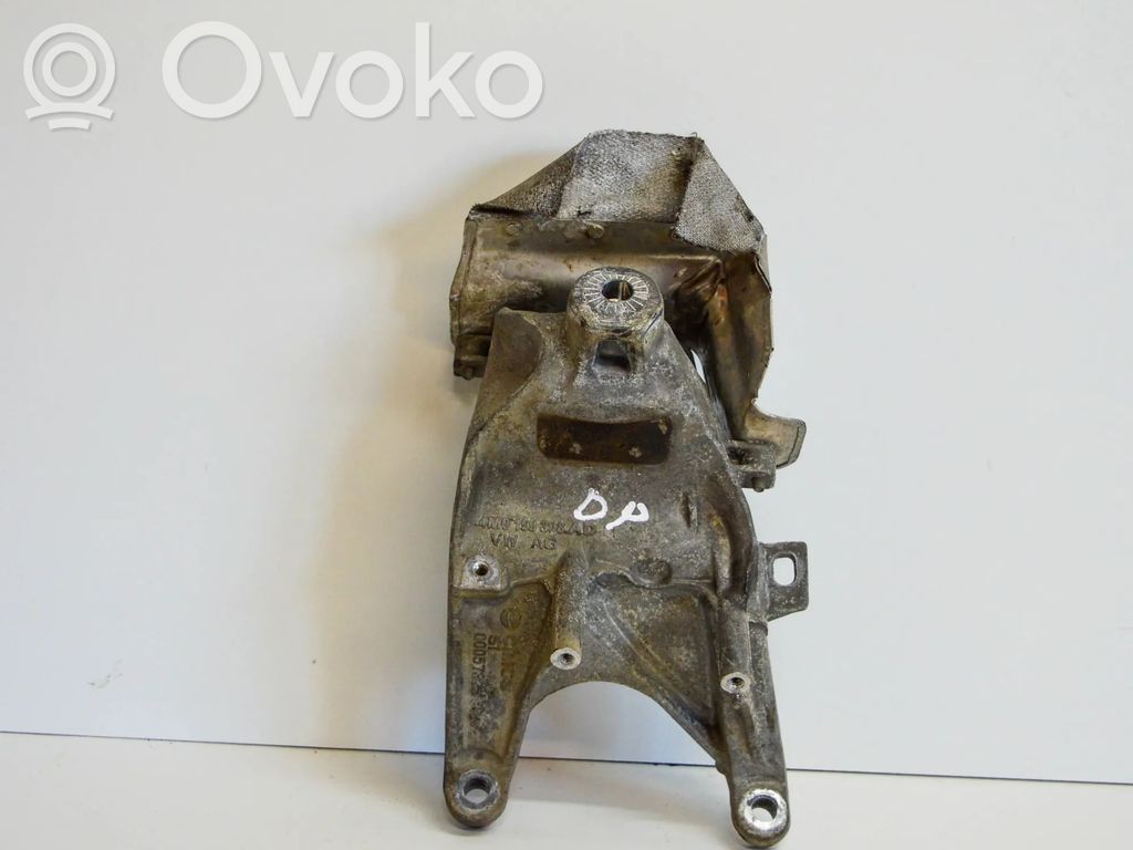 Audi A4 S4 B9 8W Moottorin kiinnikekorvake (käytetyt) 