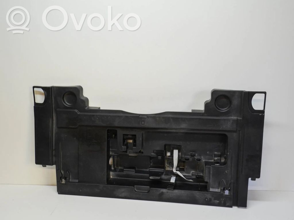 Audi A4 S4 B9 8W Otros elementos de revestimiento del maletero/compartimento de carga 