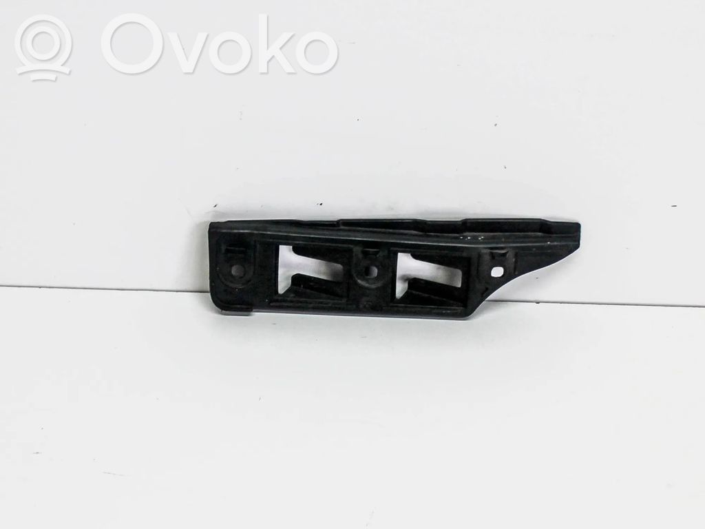 Volkswagen Golf V Front bumper mounting bracket 