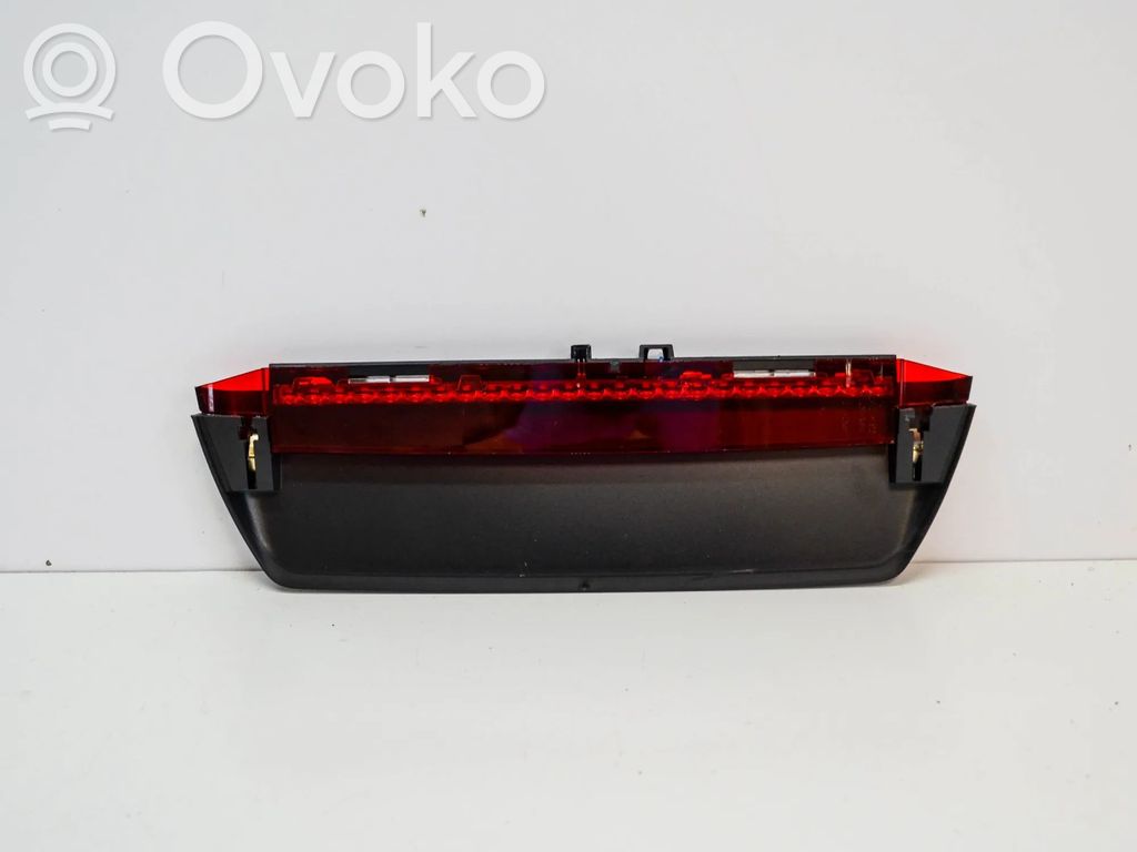 Volkswagen PASSAT B8 Third/center stoplight 