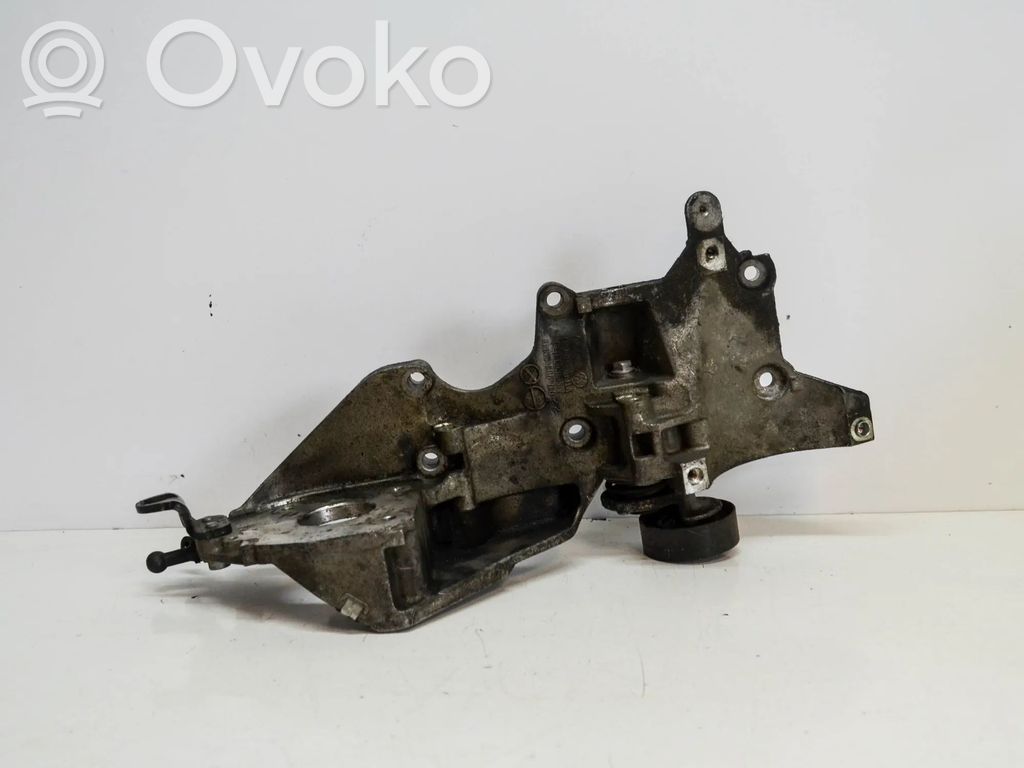 Volkswagen PASSAT B6 Other engine bay part 