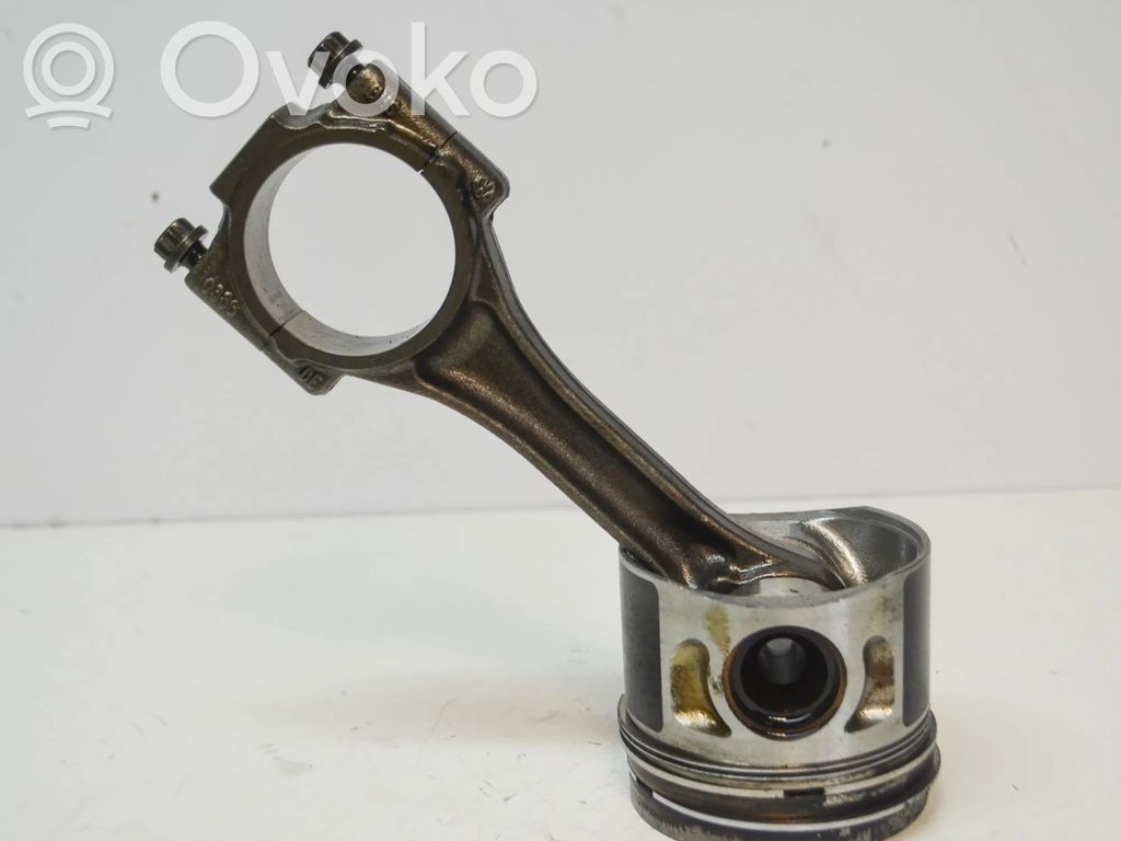 Volkswagen Touran I Piston 