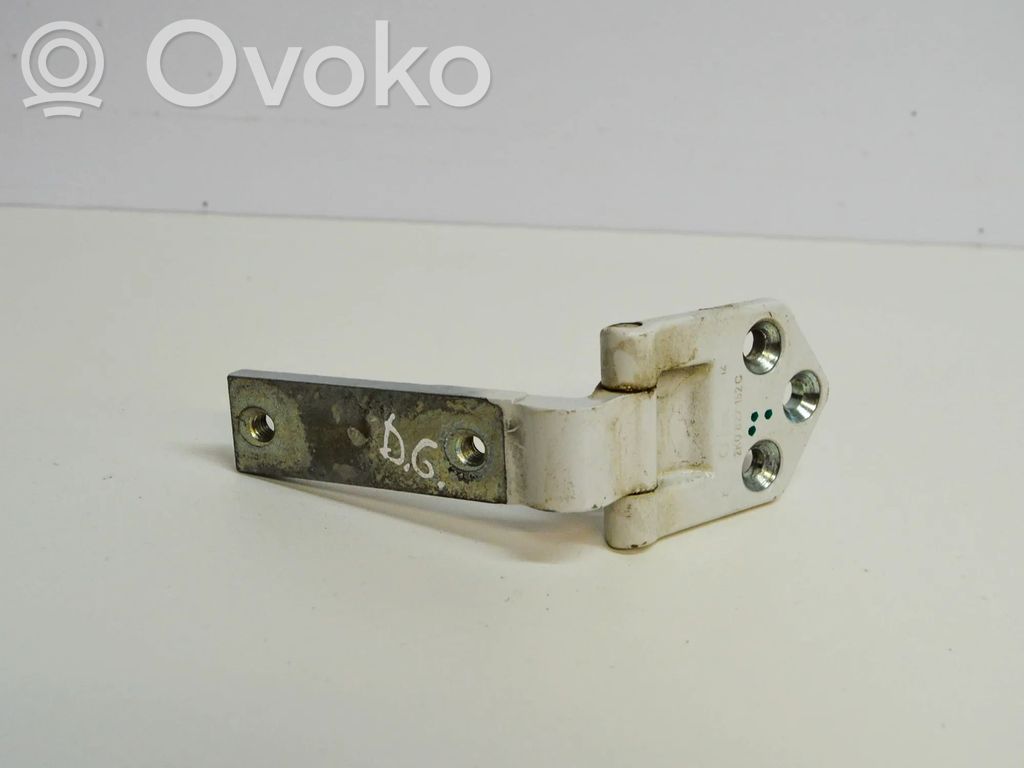 Volkswagen Caddy Tailgate/trunk/boot hinge 