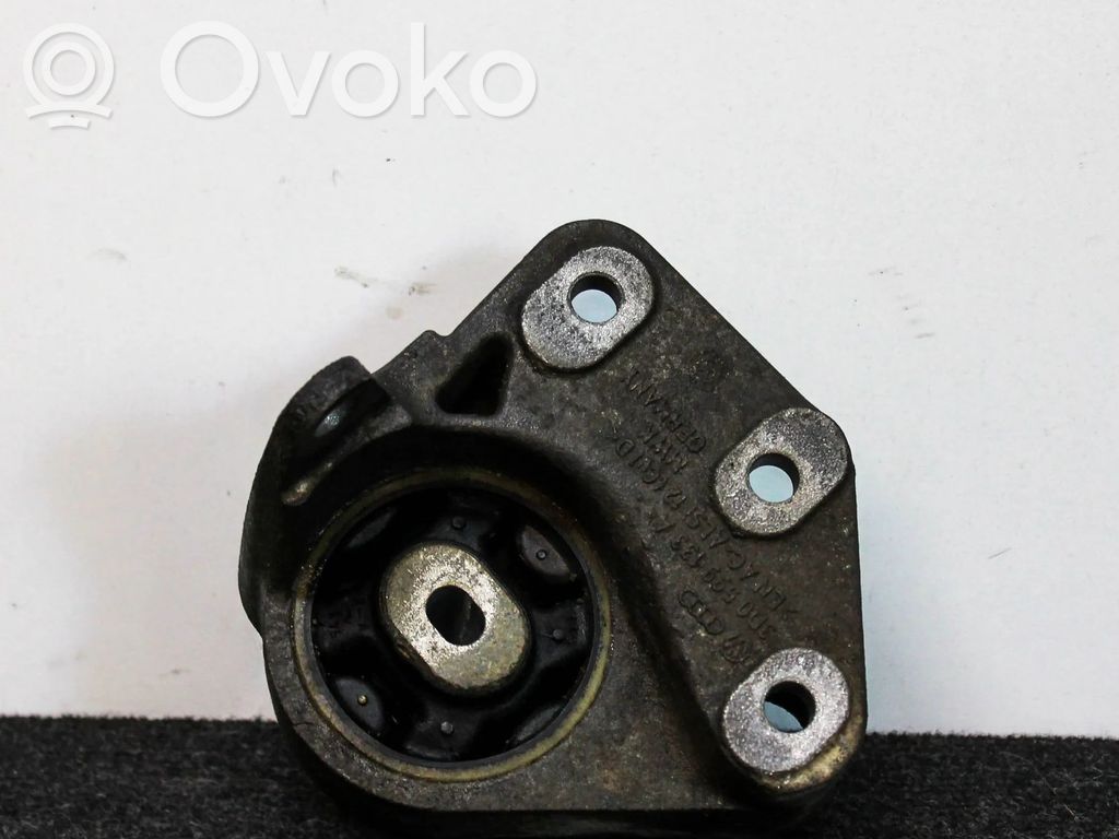 Volkswagen Phaeton Rear differential mounting bracket 
