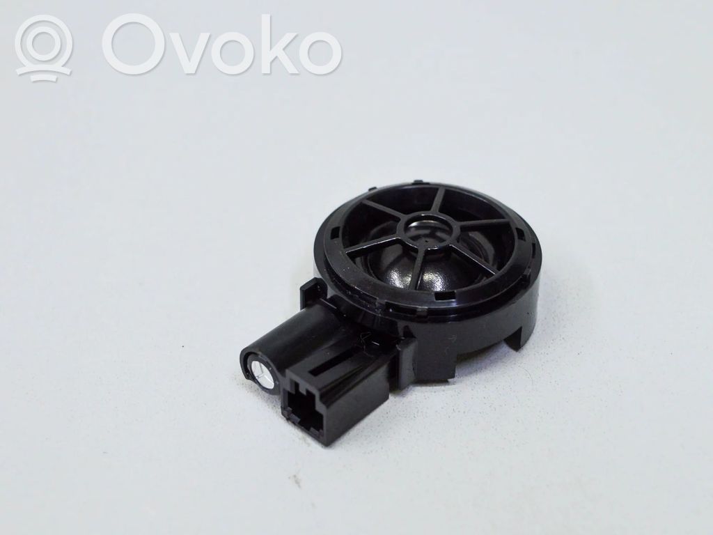 Audi A8 S8 D4 4H Front door speaker 