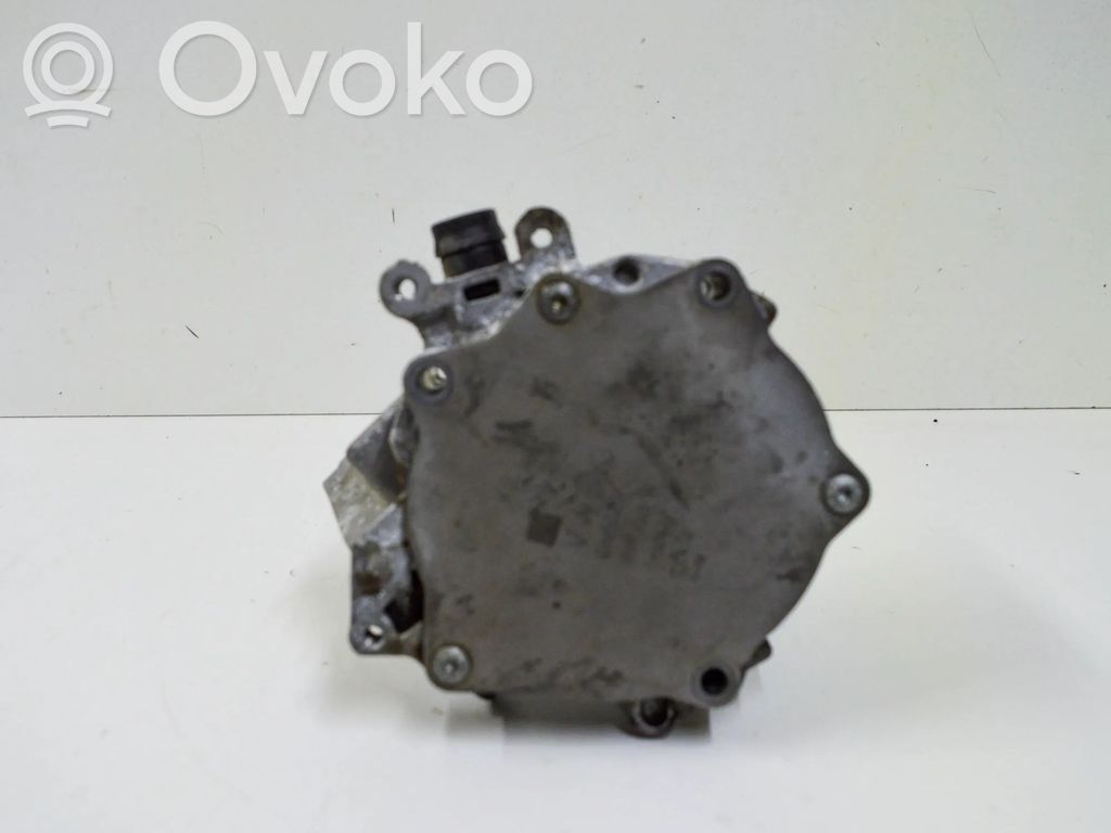 Audi A3 S3 8V Alipainepumppu 