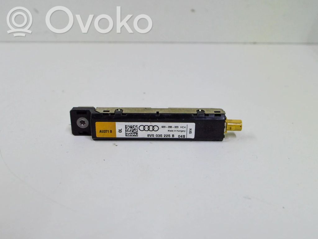 Audi A3 S3 8V Pystyantennivahvistin 