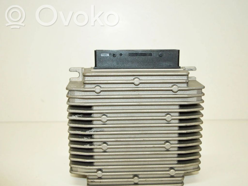 Tesla Model S Garso stiprintuvas 