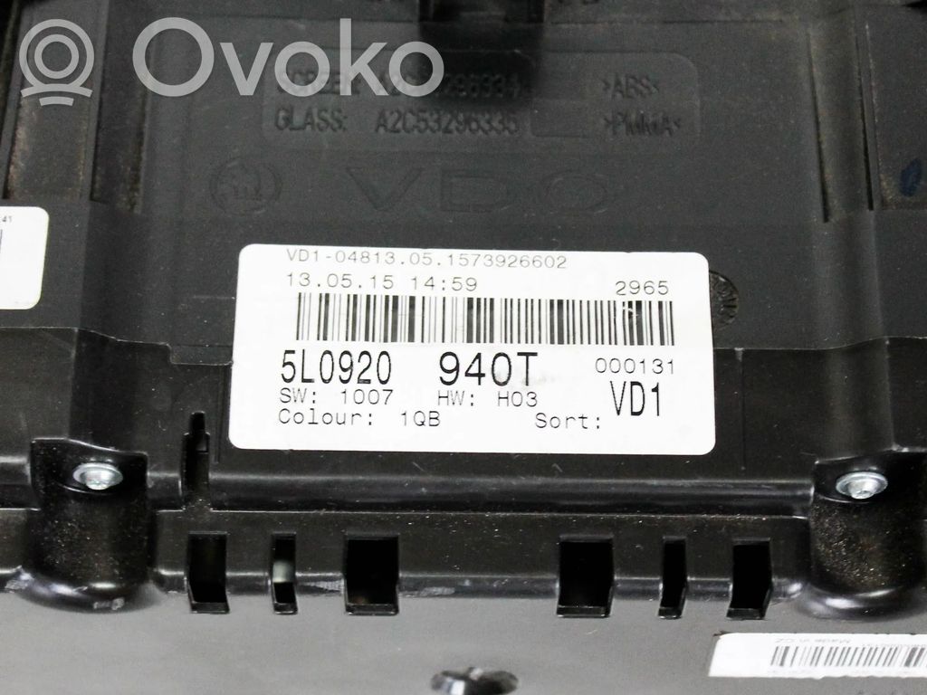 Licznik / Prędkościomierz   5L0920940T
