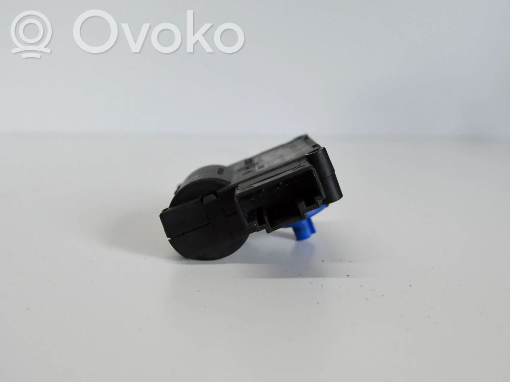 Motor/actuator clapetă aer   4F0820511B