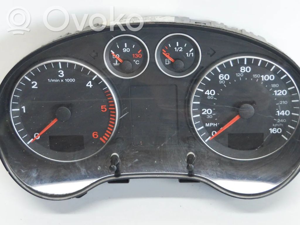 Audi A3 S3 8P Geschwindigkeitsmesser Cockpit 