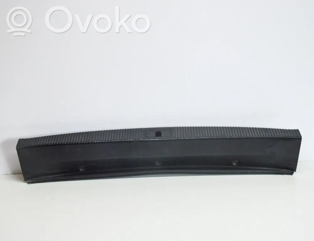 Audi A8 S8 D3 4E Protector del borde del maletero/compartimento de carga 