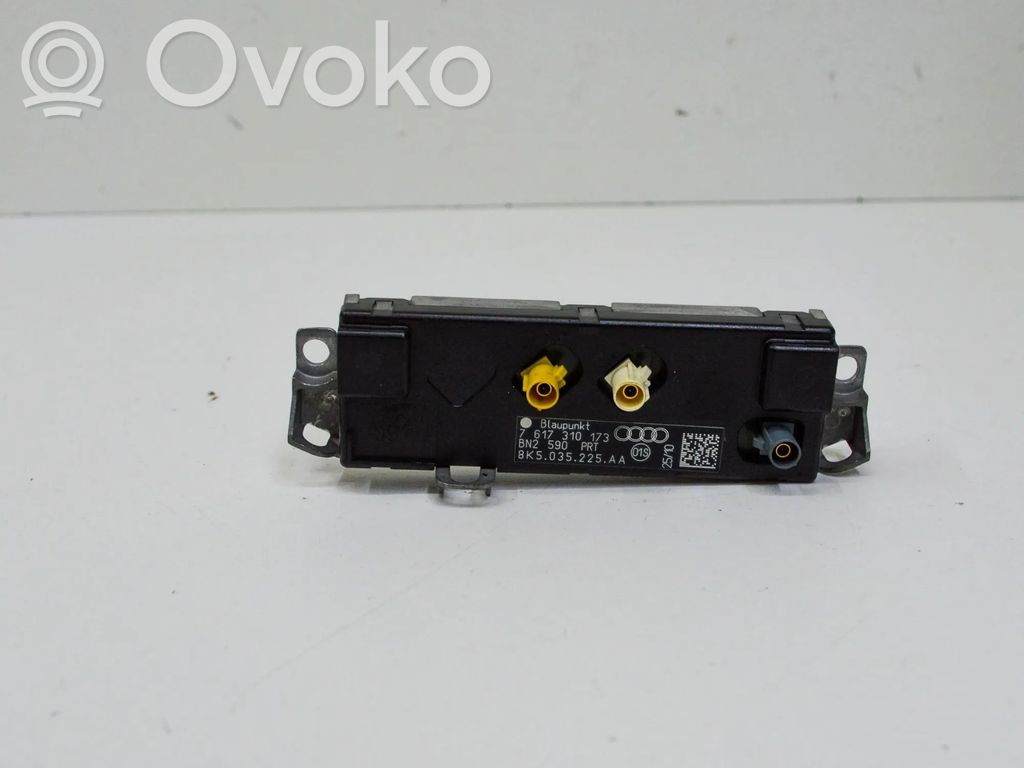 Audi A4 S4 B8 8K Antenos stiprintuvas 